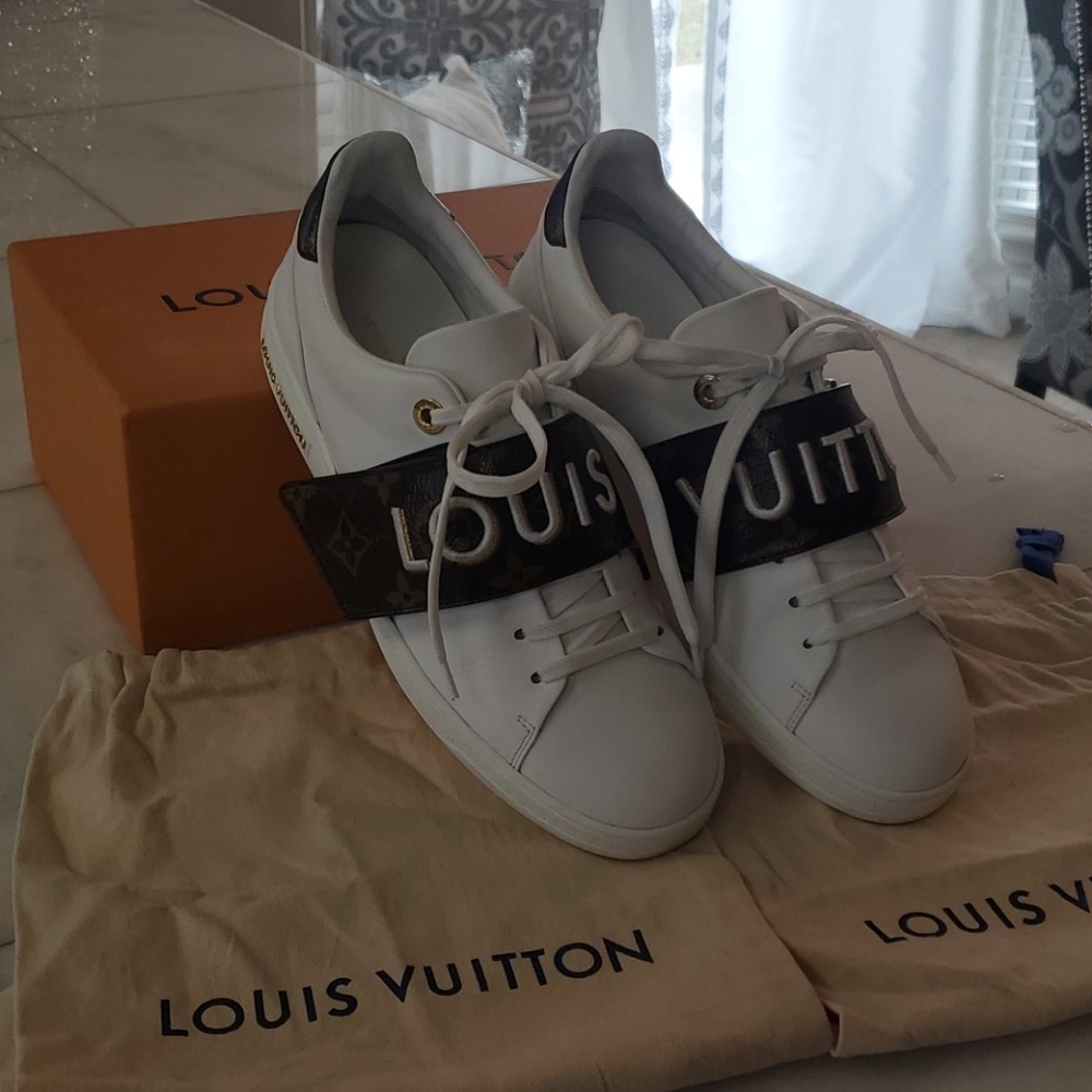 Loius Vuitton Frontrunner Sneaker - image 6
